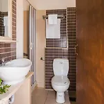 Aspro Lejlighedshotel 2*
