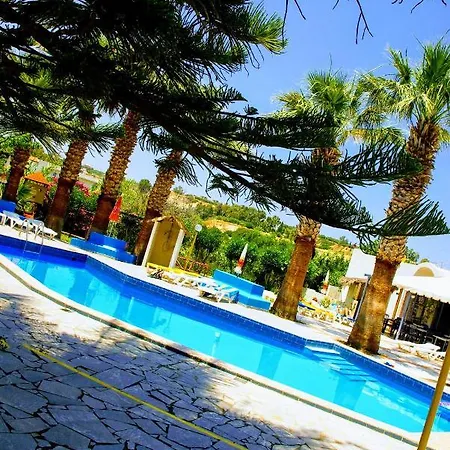 Aspro Hersonissos (Crete)