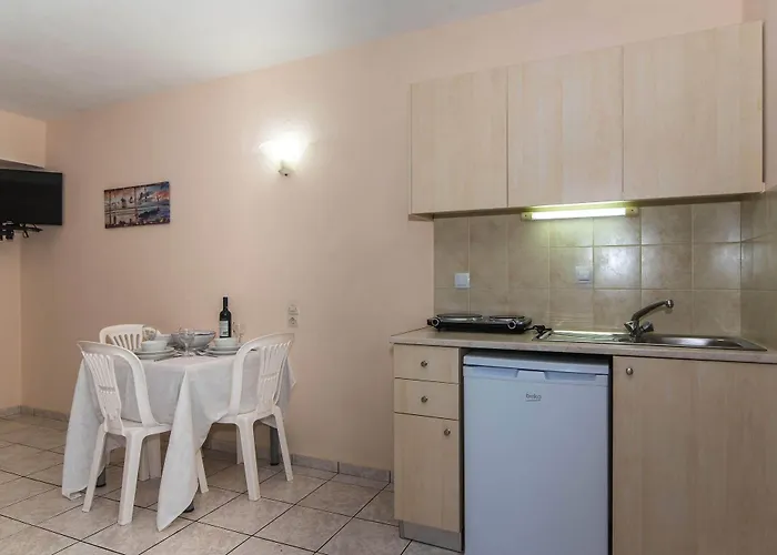 Aspro Apartmanhotel Herszonisszosz