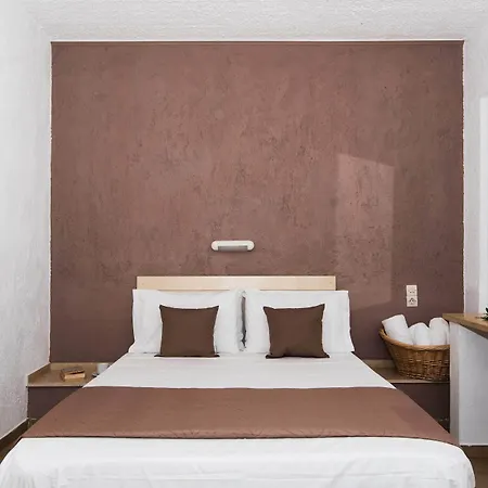 Ξενοδοχείο με διαμερίσματα Aspro Χερσόνησος