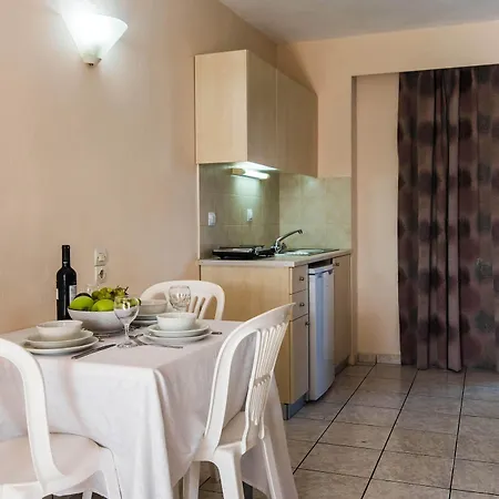 Aspro Hersonissos (Crete)